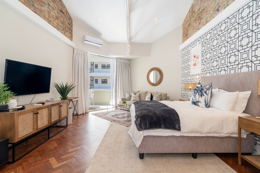 0 Bedroom Property for Sale in Sea Point Western Cape